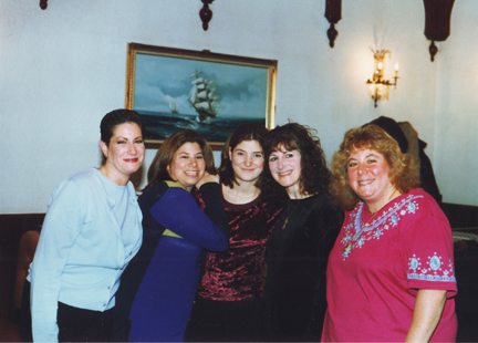 Cousin Allison Kramer, Cousins Mindee & Andrea Rosenberg, Aunt Carrie Cohen & Jill