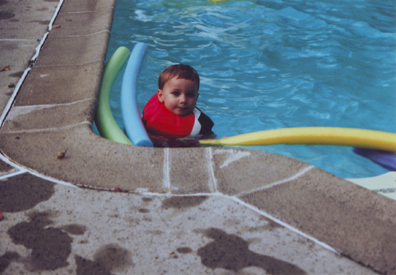 Maxwell in pool